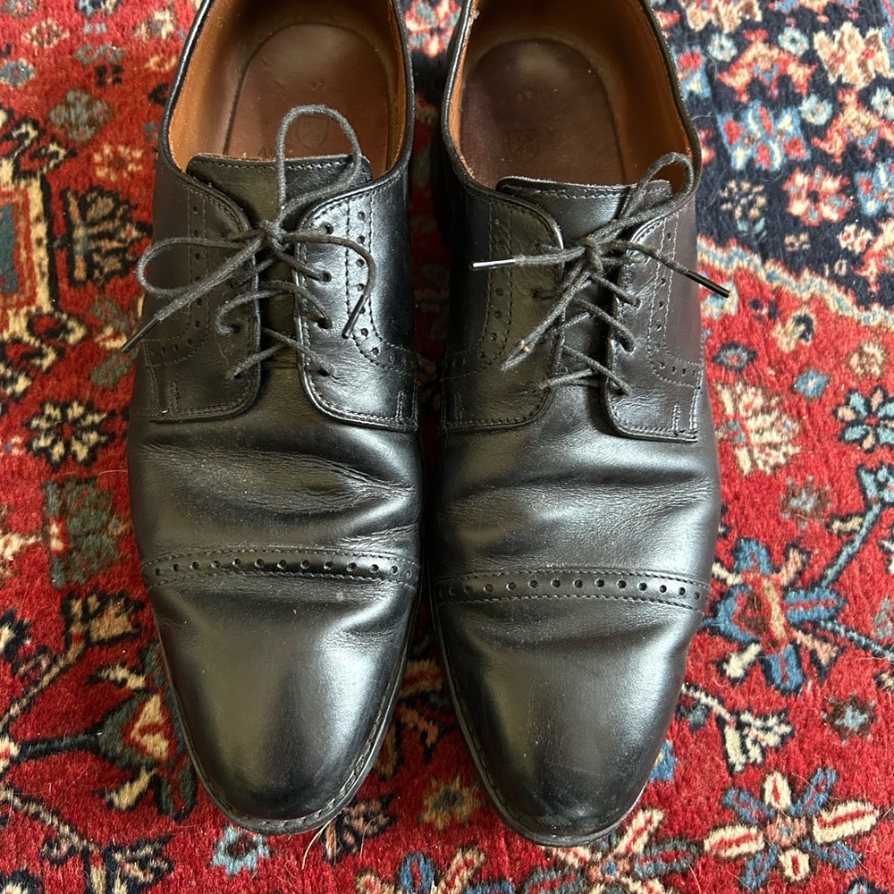 Allen Edmonds CLIFTON Black Leather Cap Toe Oxford Dress Shoes